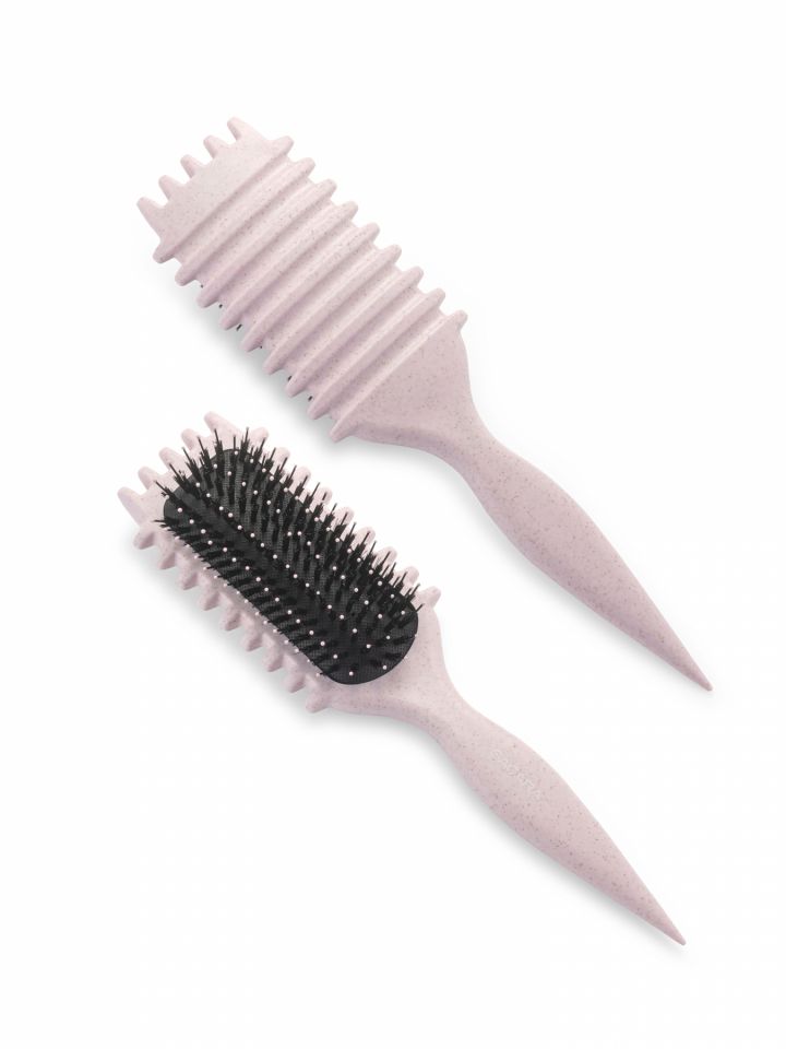 מברשת שיער לעיצוב ונפח